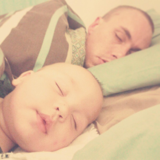 dads co-sleeping