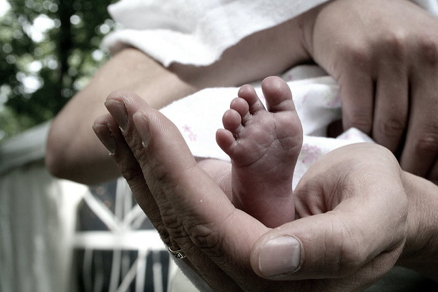 how to treat baby eczema