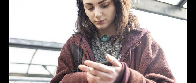 tween dating and texting boys
