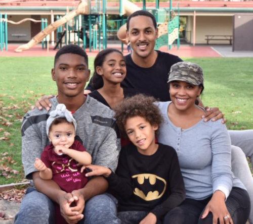 Ryan-Hollins-Family