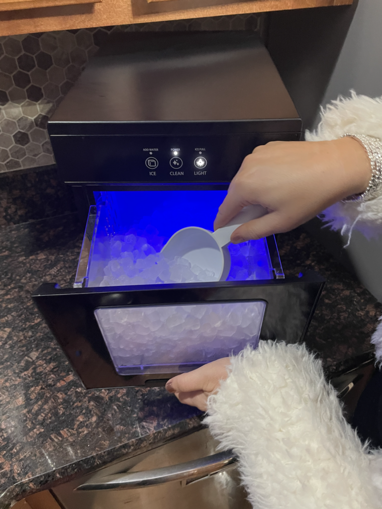 The Cool Gift That Keeps Giving - NewAir Countertop Nugget Ice Maker  (NIM044BS00) - Life of Dad